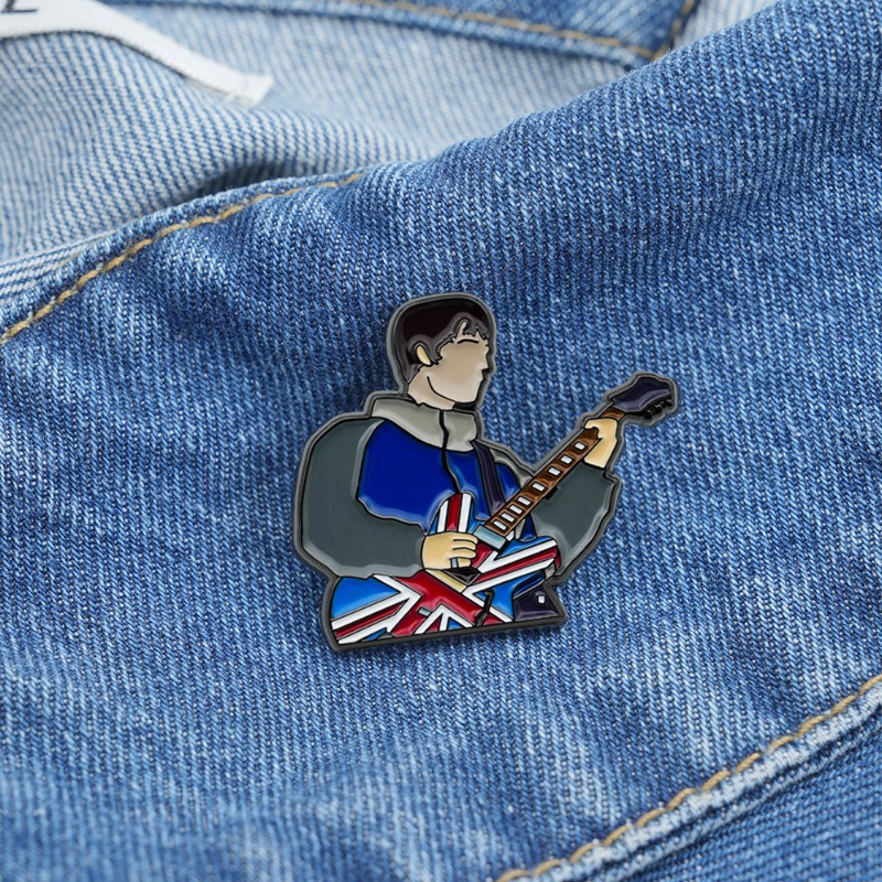 Vintage British Rock Guitar En - Collectible Vintage Brooches recension och pris
