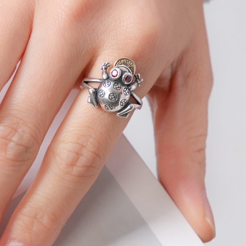 Unique Design Gold Toad Rings  - Vintage Collectible Coins recension och pris